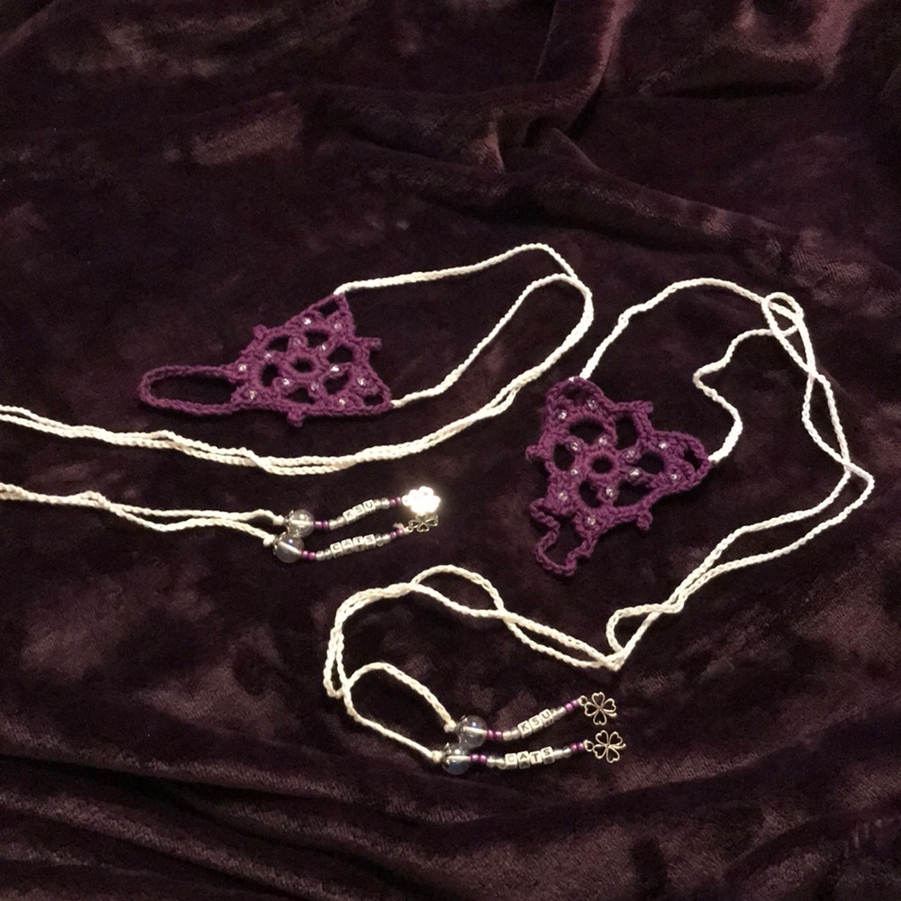 KSU CATS Barefoot Sandals/Hand Ornament,
